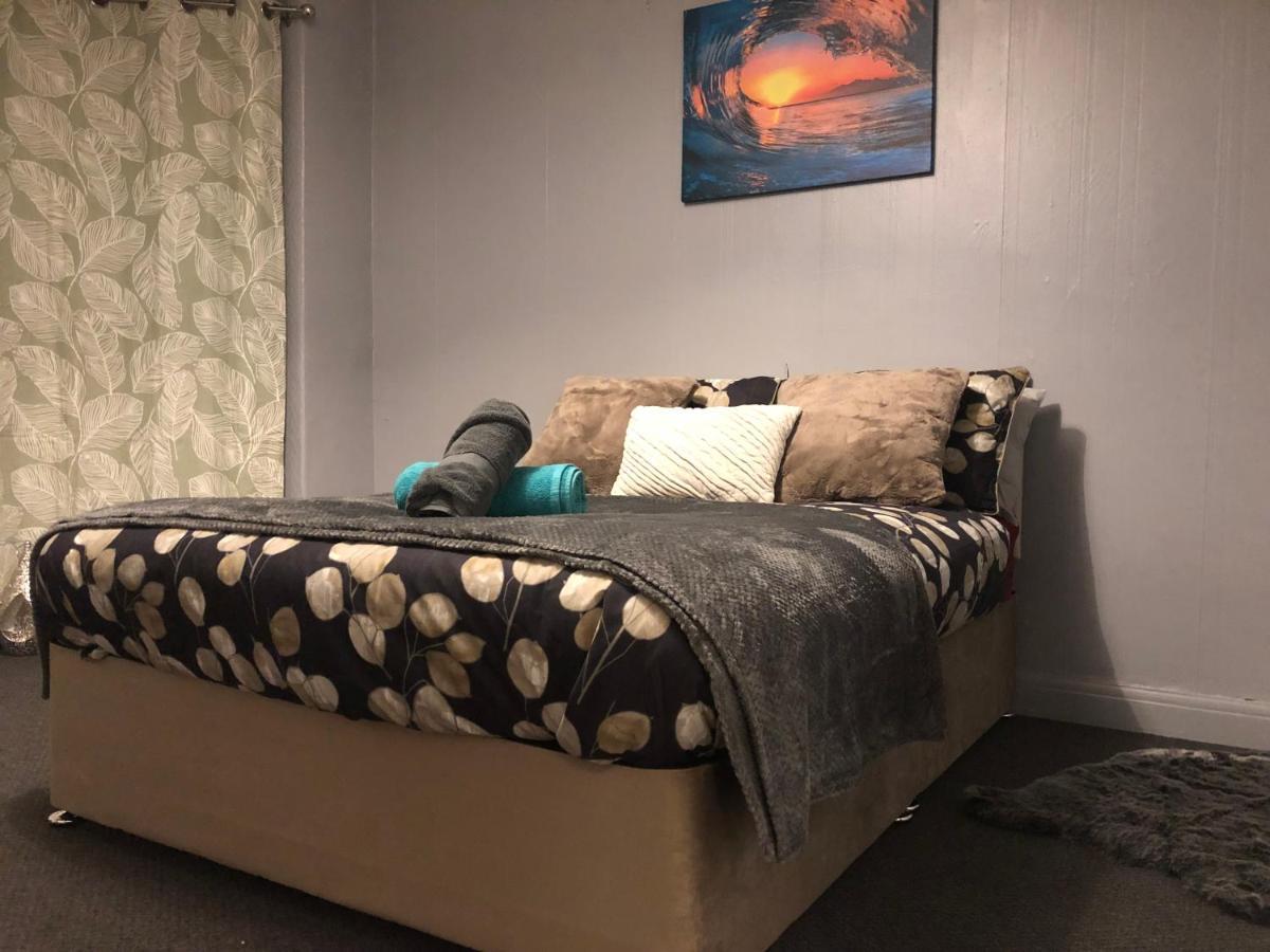 Handsworth Home - 2 Bedroomed 谢菲尔德 外观 照片