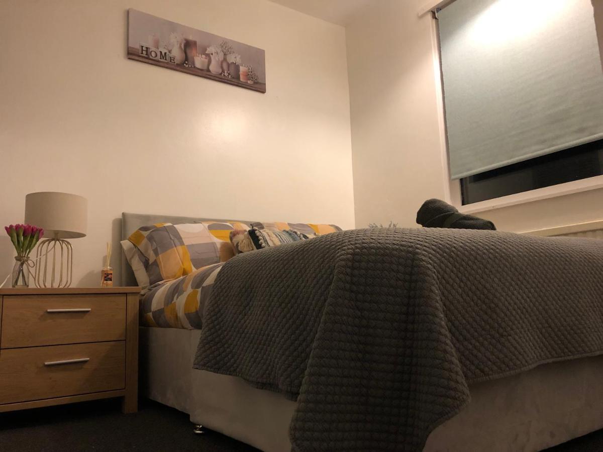Handsworth Home - 2 Bedroomed 谢菲尔德 外观 照片