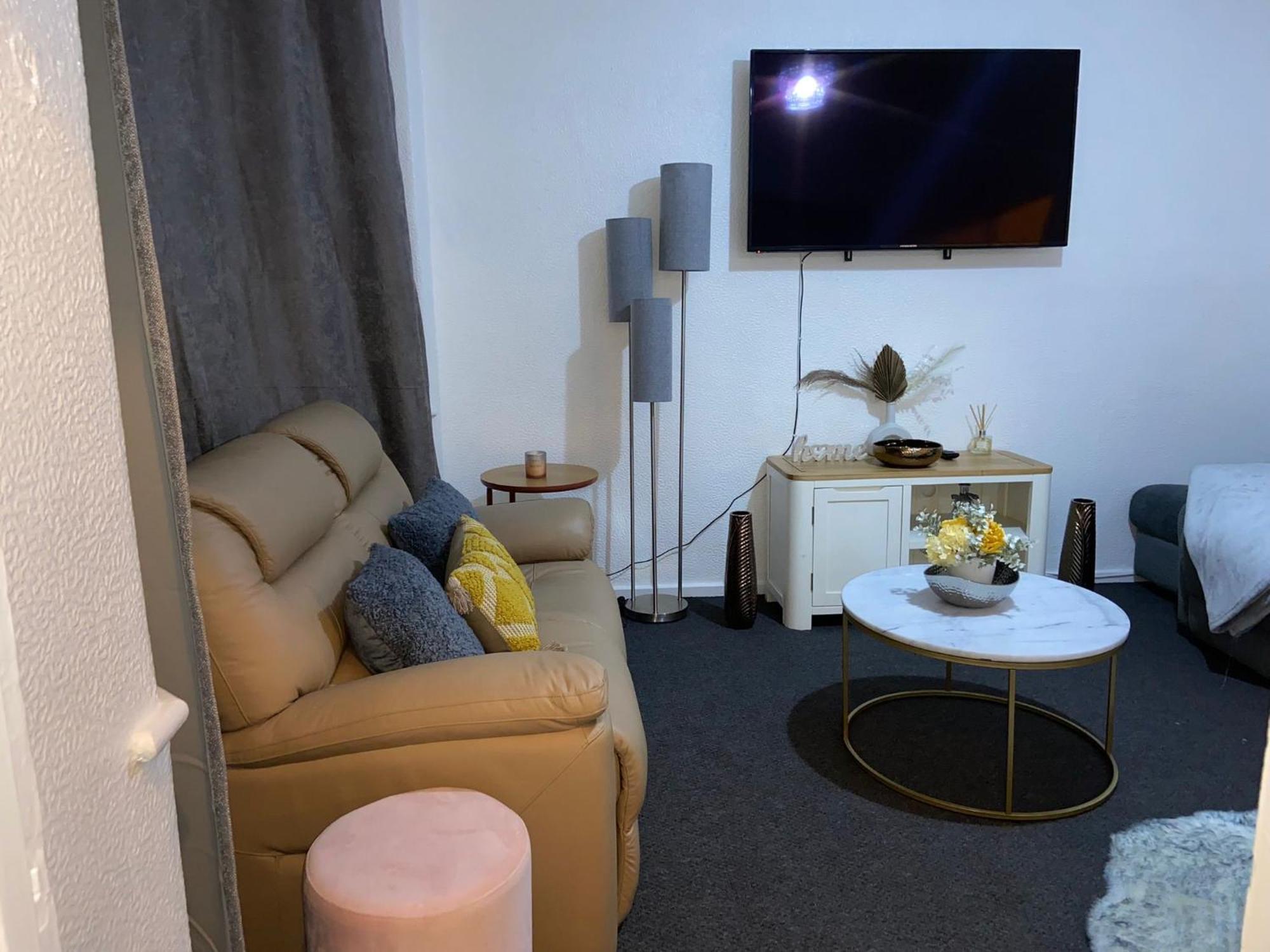 Handsworth Home - 2 Bedroomed 谢菲尔德 外观 照片