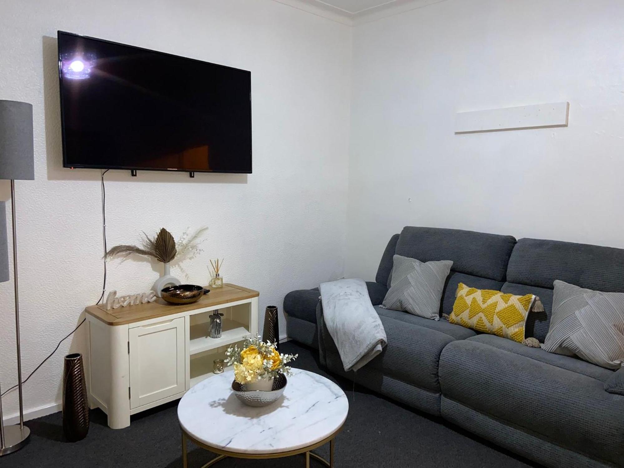 Handsworth Home - 2 Bedroomed 谢菲尔德 外观 照片